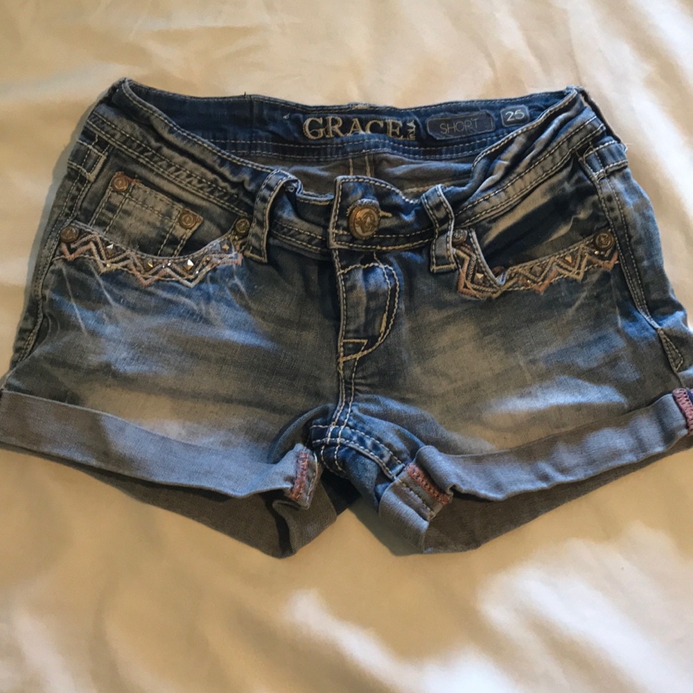 Grace in LA shorts